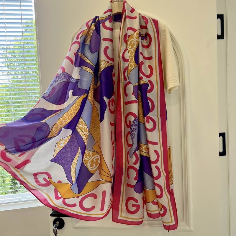 Gucci silk scarf 90-180cm  E14 (5)
